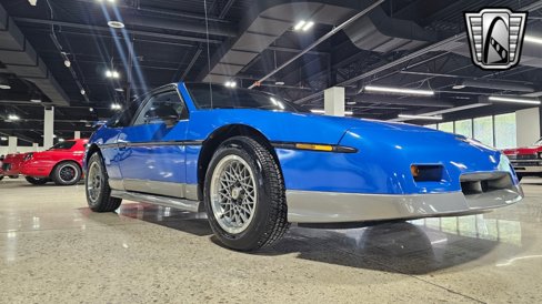 Used 1987 Pontiac Fiero GT image 17
