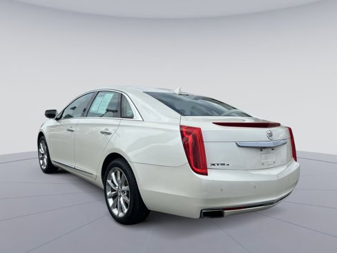 Used 2013 Cadillac XTS Premium image 7