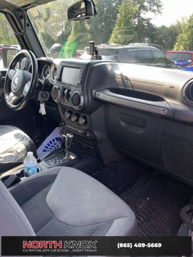 Used 2017 Jeep Wrangler Sport image 6