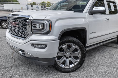 Used 2018 GMC Sierra 1500 Denali w/ Denali Ultimate Package image 15