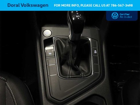 Certified 2022 Volkswagen Taos SE image 21