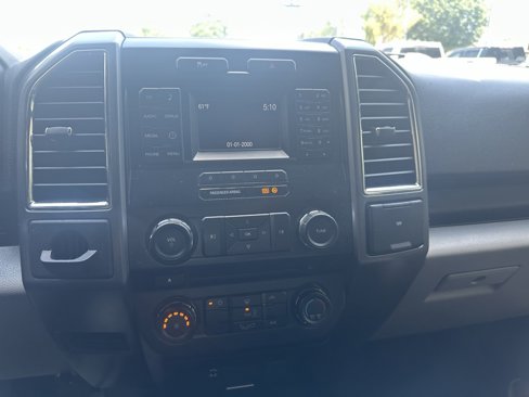 Used 2016 Ford F150 XLT image 29