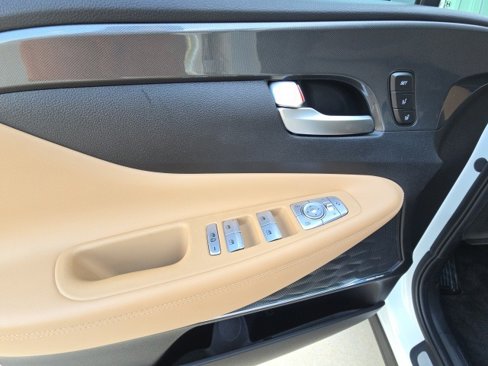 Used 2023 Hyundai Santa Fe Calligraphy image 13