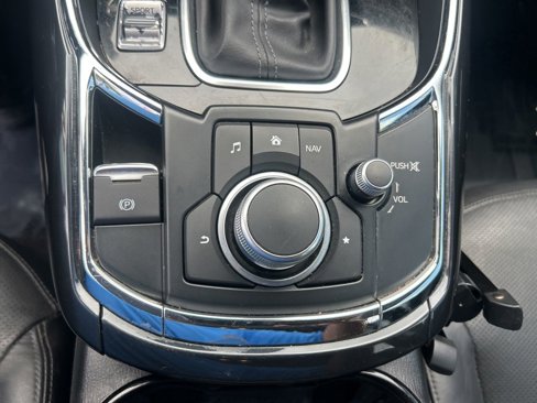 Used 2019 MAZDA CX-9 Touring image 43