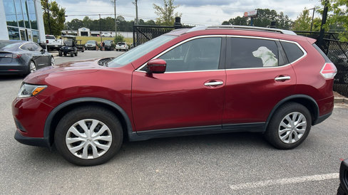 Used 2016 Nissan Rogue S w/ Appearance Package image 11