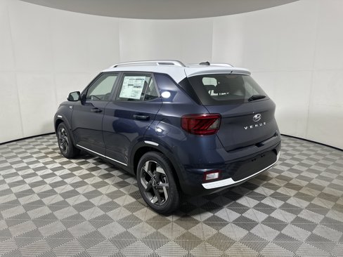New 2025 Hyundai Venue Limited image 5