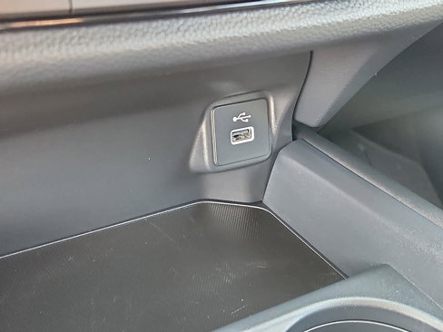Used 2025 Honda HR-V LX image 26