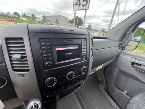 Used 2018 Mercedes-Benz Sprinter 3500 image 26