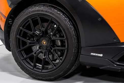 Used 2023 Lamborghini Huracan Sterrato image 50