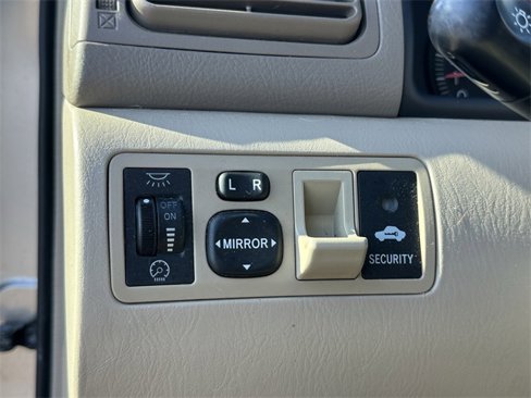 Used 2005 Toyota Corolla CE image 15