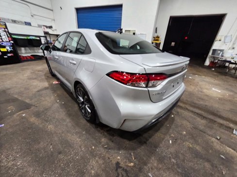 Used 2022 Toyota Corolla SE image 5