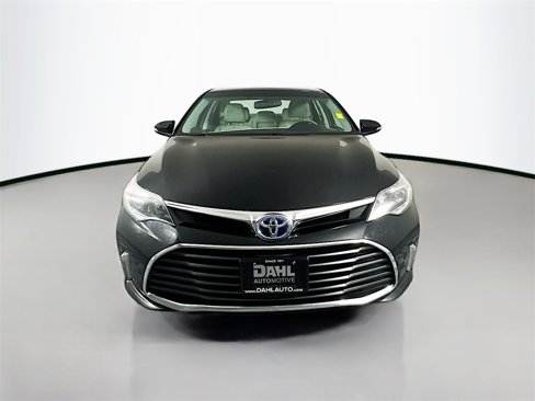 Used 2016 Toyota Avalon Limited image 3