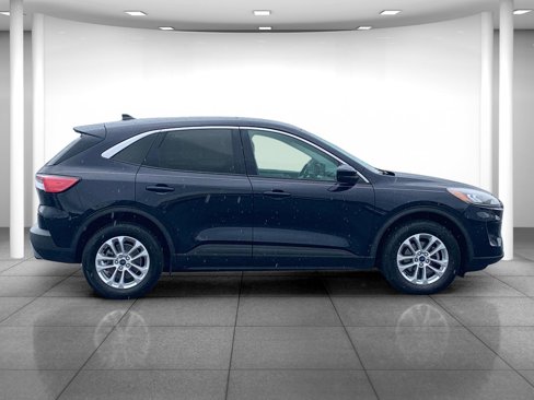 Used 2021 Ford Escape SE w/ Convenience Package image 8