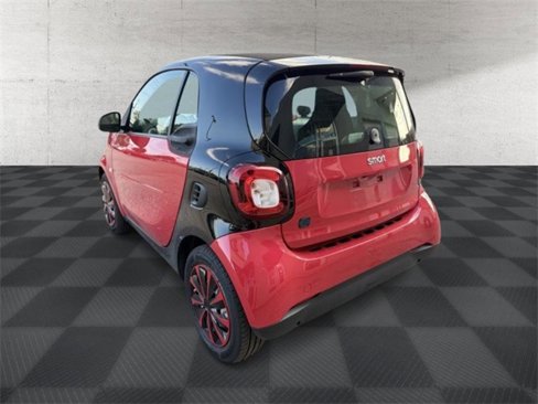 Used 2018 smart fortwo electric drive image 5