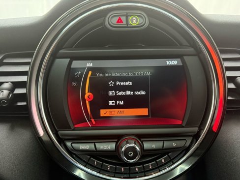 Used 2019 MINI Cooper S w/ Signature Upholstery Package image 17