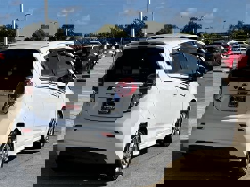 Used 2016 Chevrolet Spark LT image 4