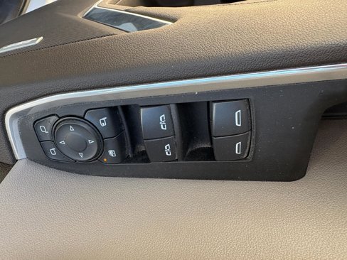 Used 2022 Chevrolet Silverado 1500 LTZ w/ Technology Package image 20