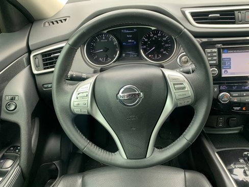 Used 2016 Nissan Rogue SL image 13