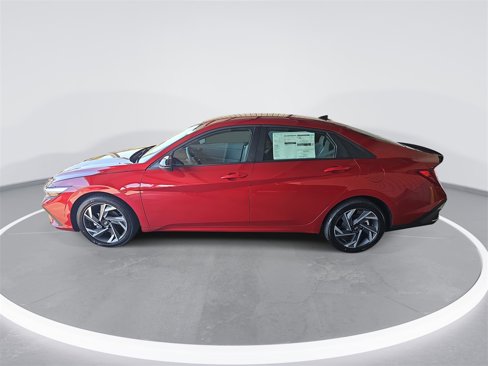 New 2025 Hyundai Elantra Sport image 8