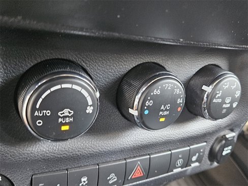Used 2015 Jeep Wrangler Sahara w/ Connectivity Group image 31