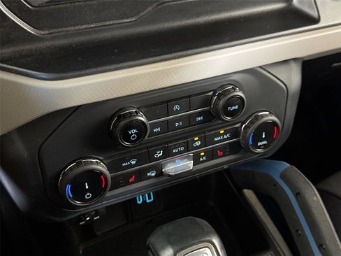 Used 2022 Ford Bronco Wildtrak image 18