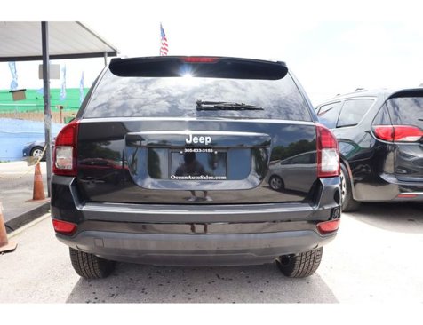 Used 2016 Jeep Compass Latitude image 6