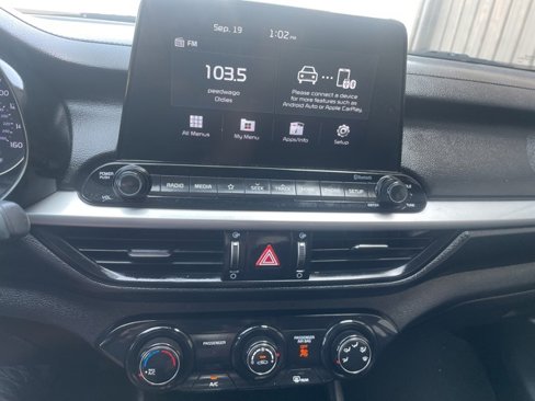 Used 2021 Kia Forte LXS image 39