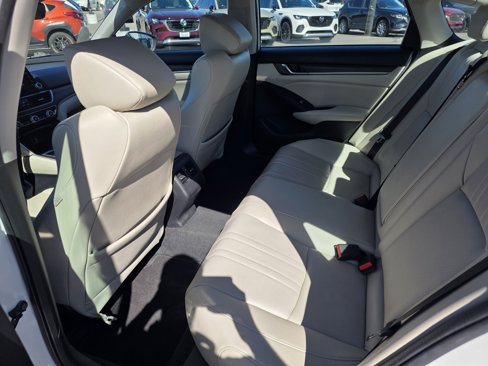 Used 2019 Honda Accord EX-L image 27