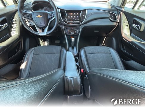 Used 2018 Chevrolet Trax LT w/ LT Convenience Package image 15