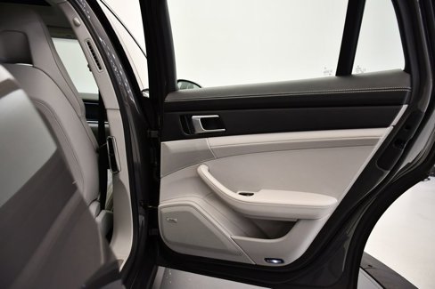 Certified 2018 Porsche Panamera 4S image 51