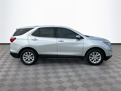 Used 2019 Chevrolet Equinox LT image 4