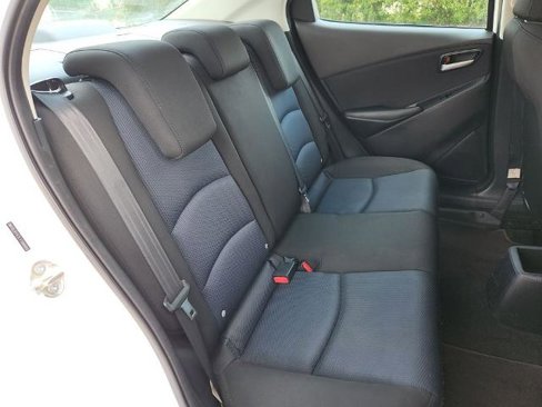 Used 2020 Toyota Yaris LE image 14