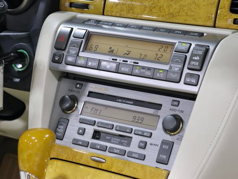 Used 2002 Lexus SC 430 Convertible image 42