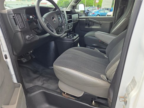 Used 2019 GMC Savana 2500 w/ Driver Convenience Package image 15