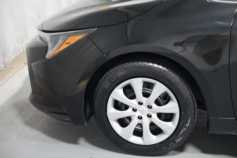 Certified 2022 Toyota Corolla LE image 5