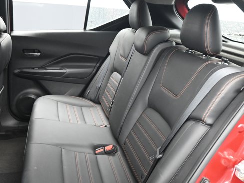 Used 2020 Nissan Kicks SR image 12