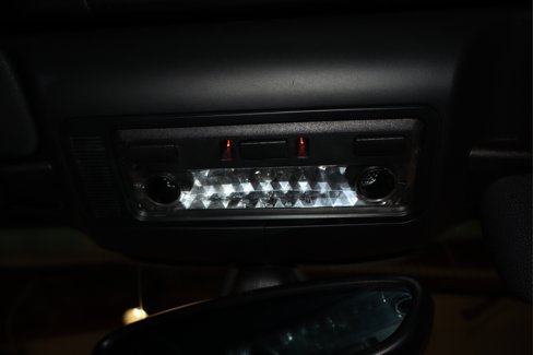 Used 2004 BMW Z4 2.5i image 27