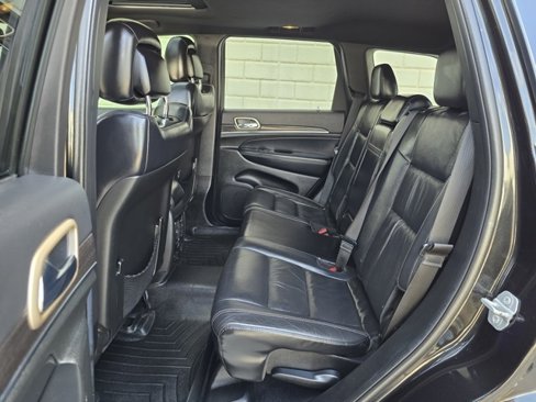Used 2015 Jeep Grand Cherokee Limited w/ Trailer Tow Group IV image 24