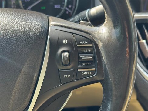 Used 2015 Acura TLX w/ Technology Package image 39
