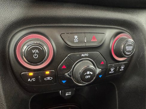 Used 2015 Dodge Dart GT w/ Sun/Sound Group image 16
