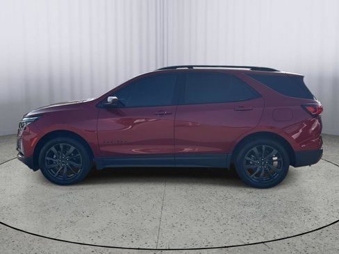 Used 2023 Chevrolet Equinox RS image 2