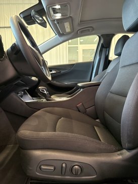 Used 2024 Chevrolet Malibu LT image 21