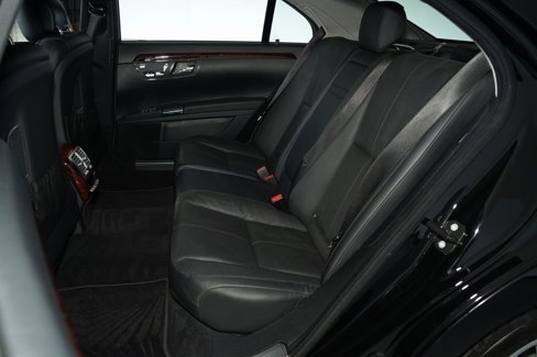 Used 2007 Mercedes-Benz S 550 4MATIC image 17