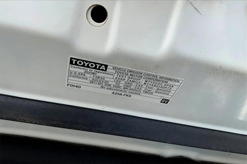 Used 2021 Toyota Camry SE image 32