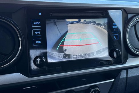 Used 2017 Toyota Tacoma SR5 w/ Tow Package image 21