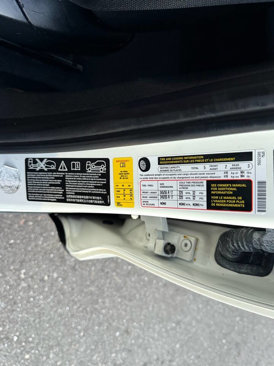 Used 2011 BMW X3 xDrive28i image 38