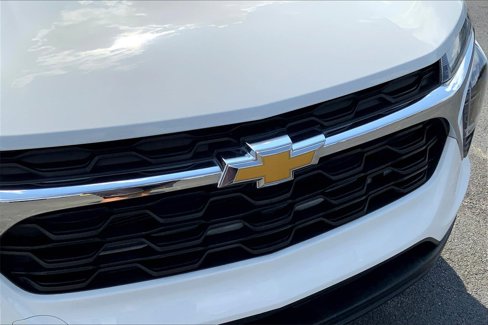 Used 2024 Chevrolet Trax LS w/ LS Convenience Package image 31