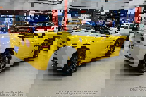 Used 2012 Chevrolet Corvette Grand Sport w/ 4LT Preferred Equipment Group image 11