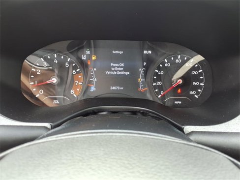 Used 2022 Jeep Compass Latitude image 11