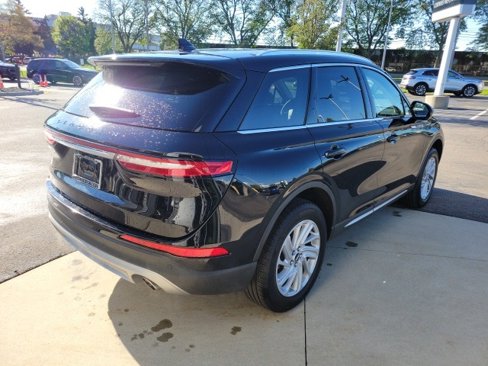Certified 2022 Lincoln Corsair FWD image 8